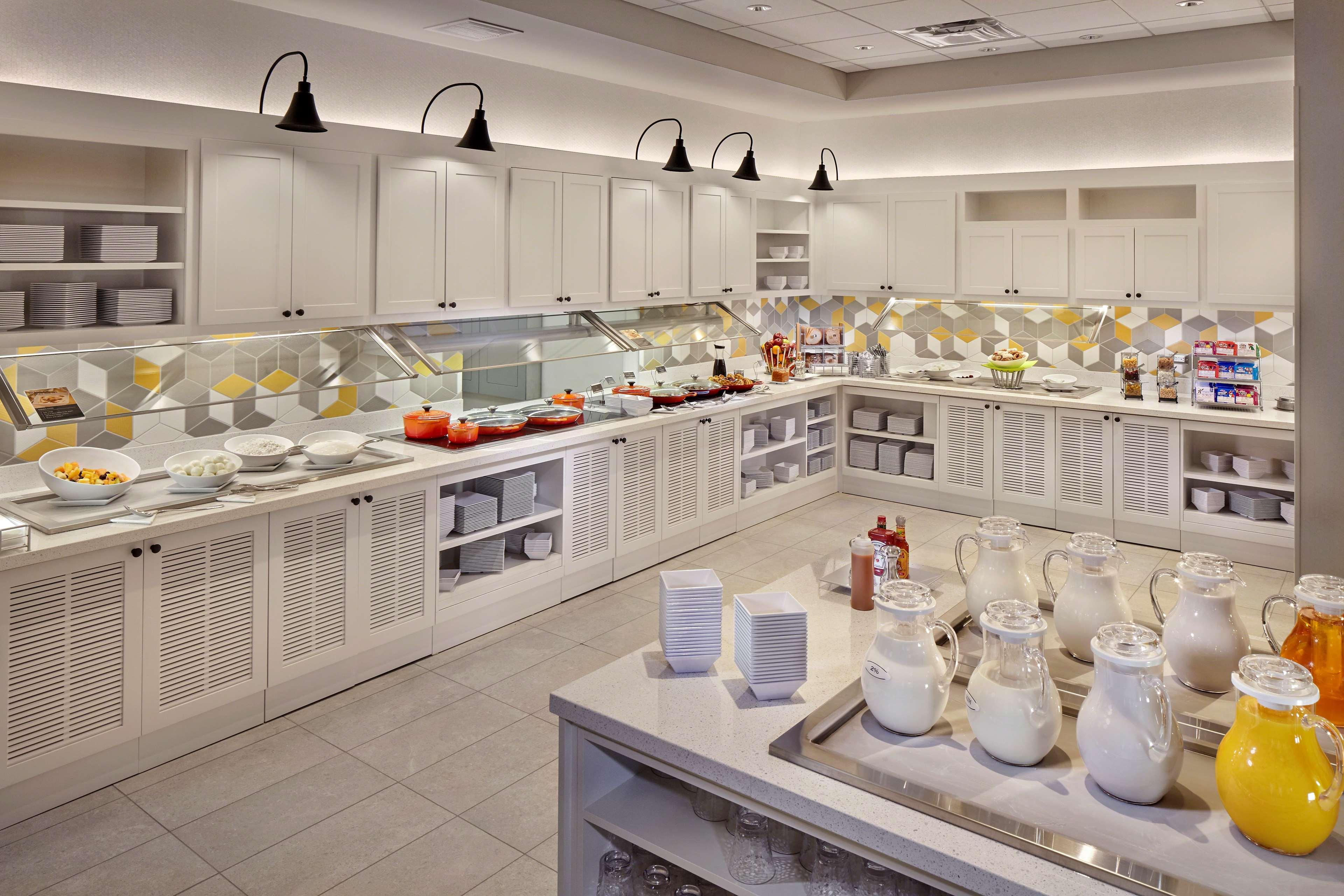 Hyatt Place Стейт Колледж Экстерьер фото