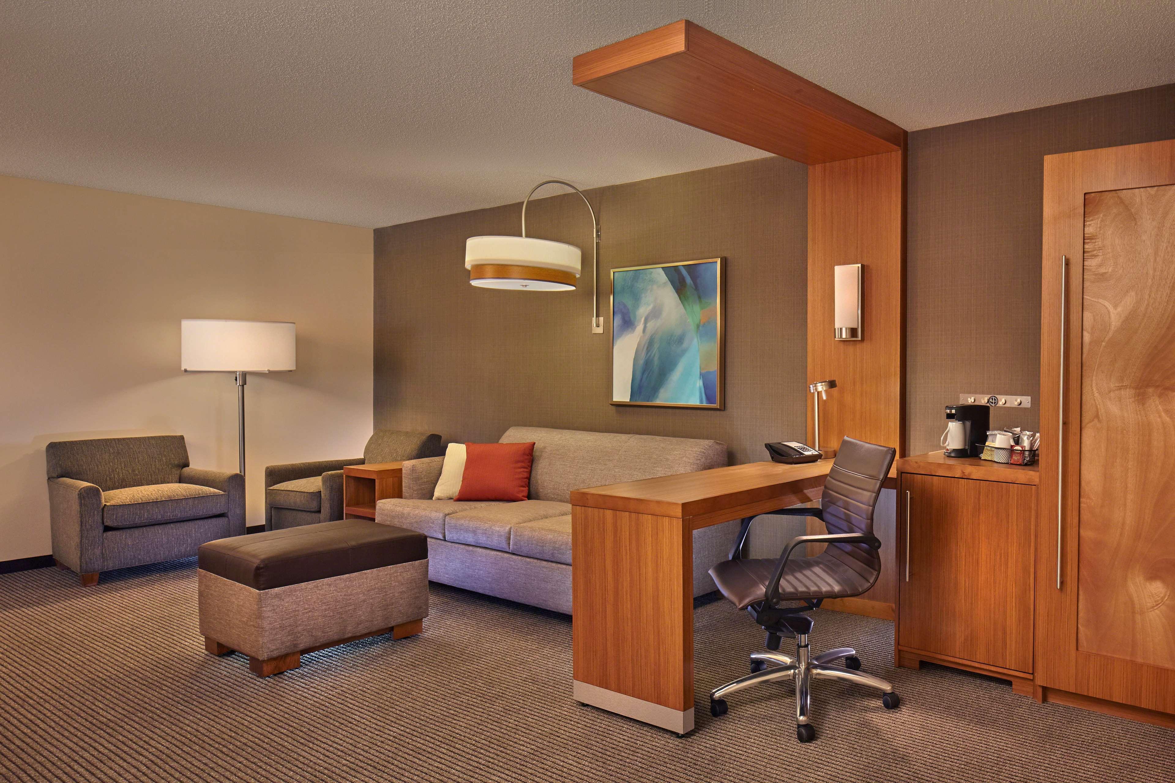 Hyatt Place Стейт Колледж Экстерьер фото